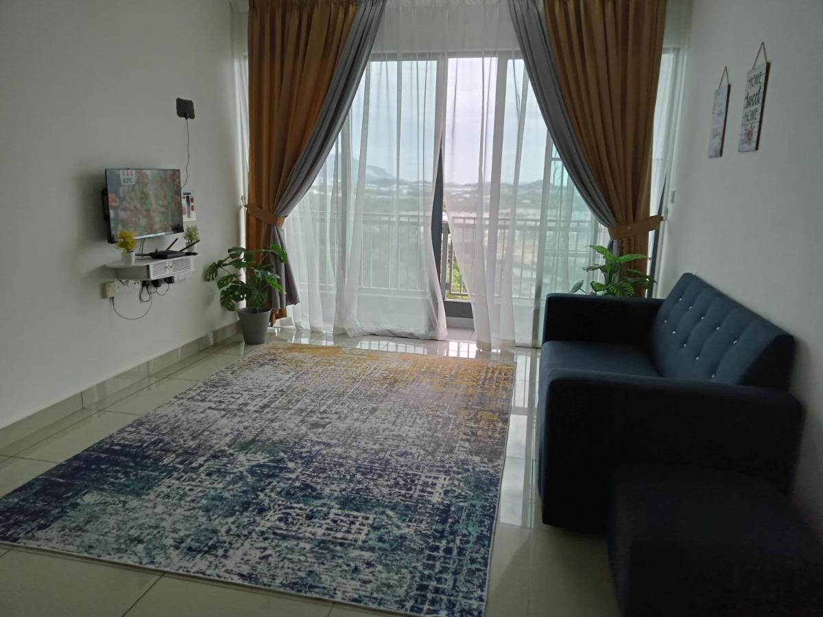 Fz Almyra Homestay Kajang Eksteriør bilde